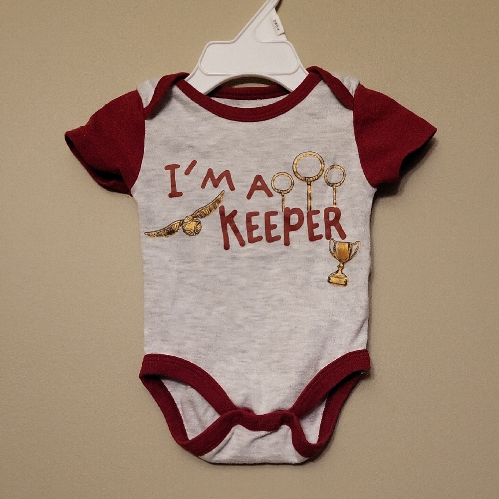 Harry Potter "I'm A Keeper" onesie/bodysuit